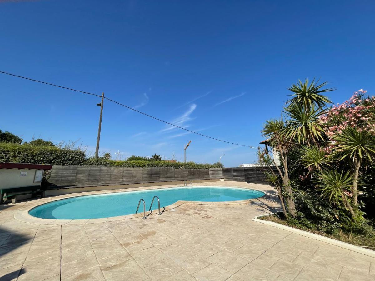 Splendide Appartement De Charme Avec Patio, Parking Et Plage A 3 Minutes Biarritz Zewnętrze zdjęcie