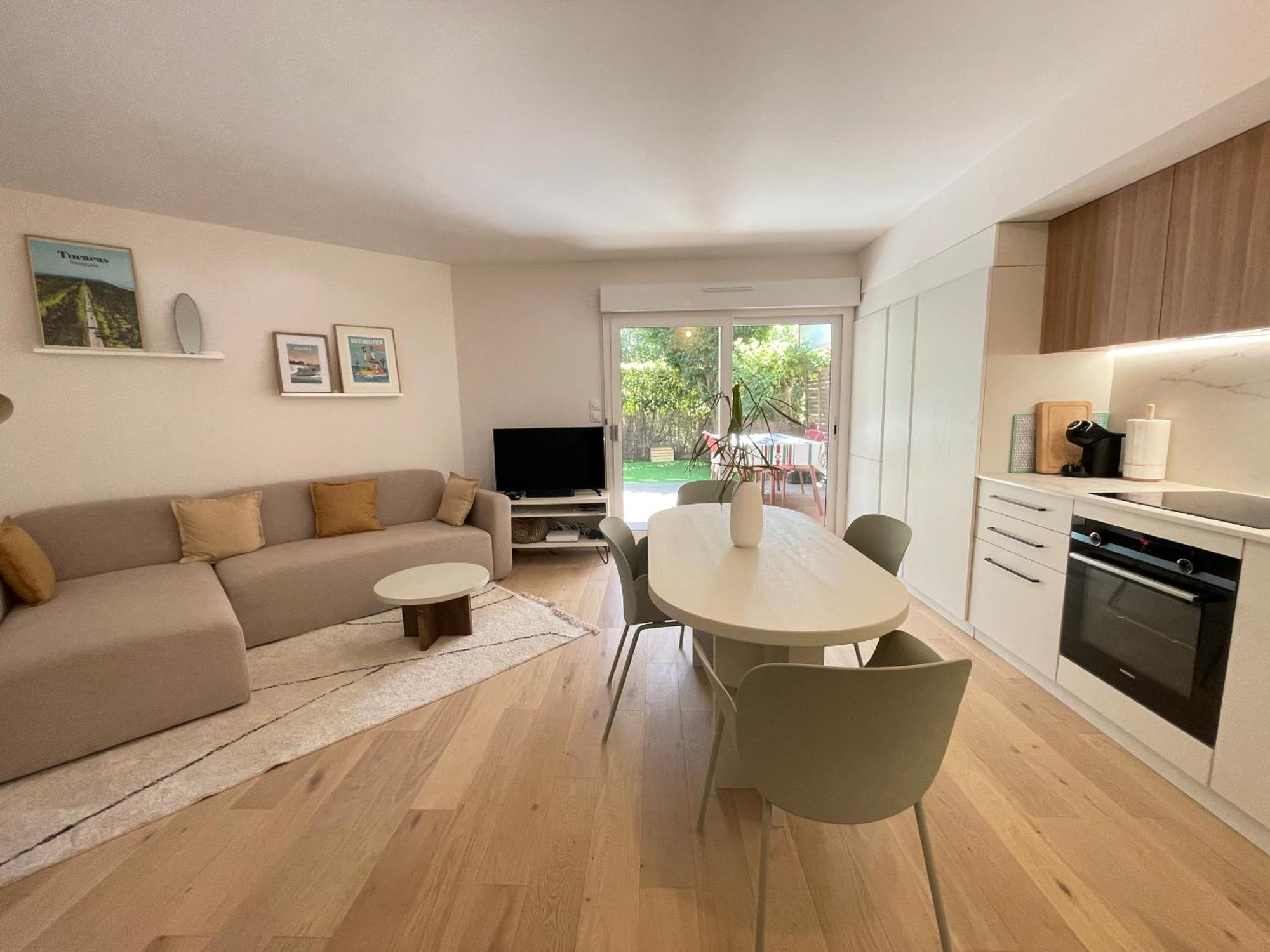 Splendide Appartement De Charme Avec Patio, Parking Et Plage A 3 Minutes Biarritz Zewnętrze zdjęcie